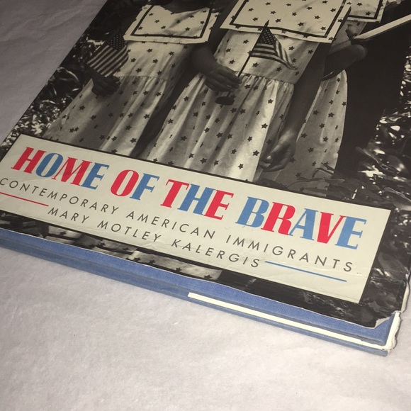 Home of the brave contemporary American immigrants hardback coffee table book - Picture 7 of 17